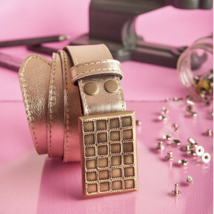 Cinturón Dorado Más Hebilla a Elección